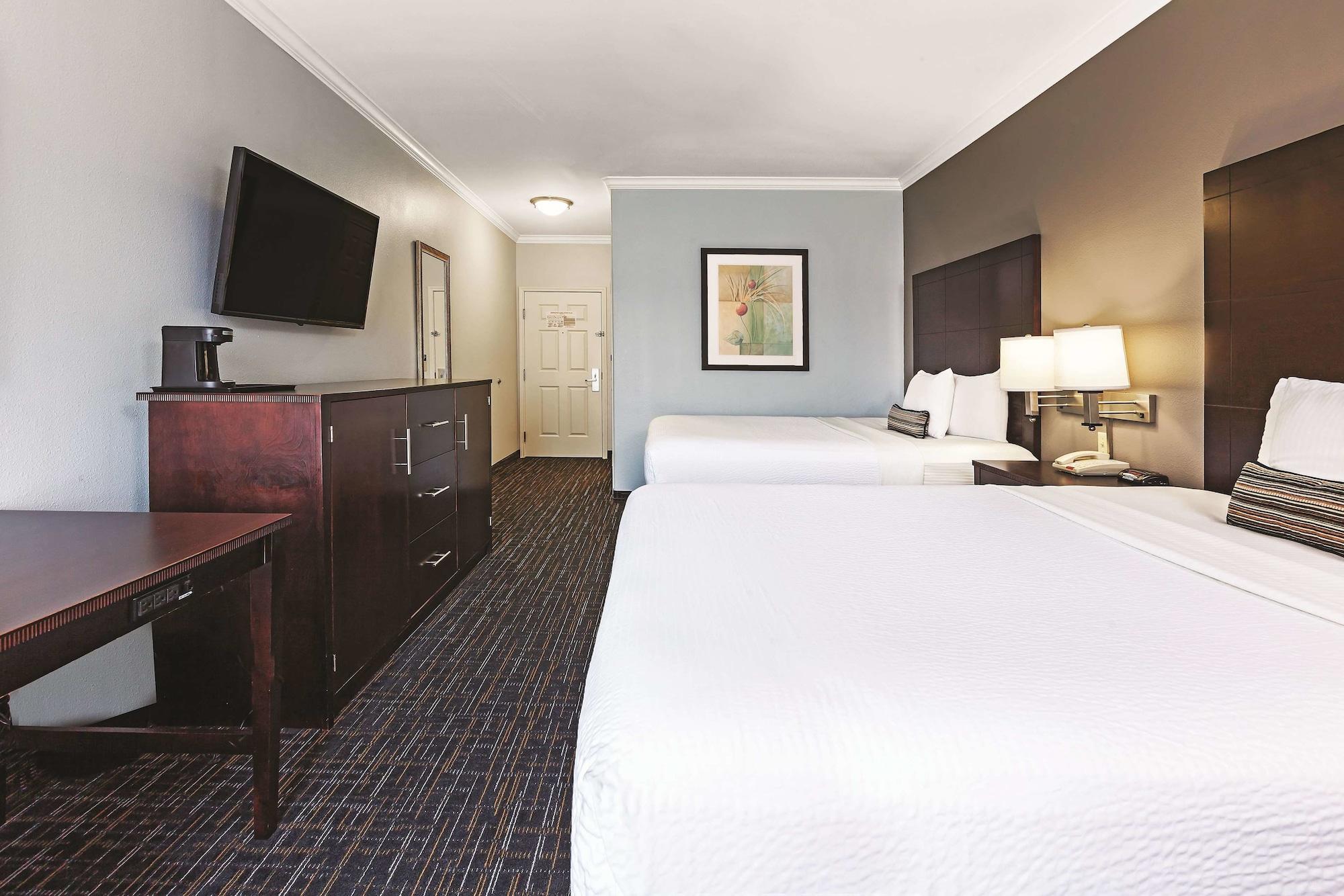 Hotel Sonesta Essential Houston Westchase Exterior foto
